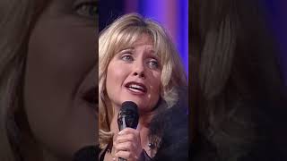 Olivia Newton-John &amp; Cliff Richard – Had To Be (Royal Variety 1995) #OliviaNewtonJohn #CliffRichard
