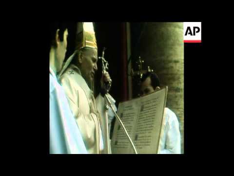 SYND 25 12 78 POPE JOHN PAUL II DELIVERS CHRISTMAS MESSAGE