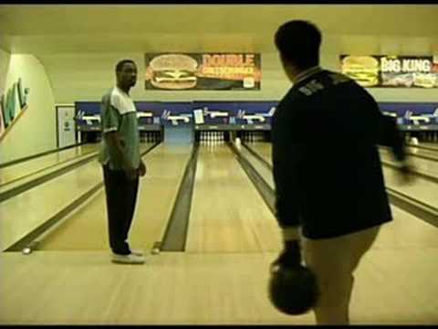 Trigger Happy TV - Bowling lessons