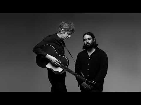 I Can't Give Everything Away - Spoon