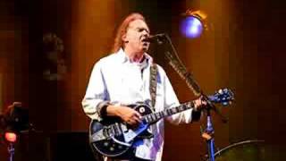 Neil Young plays - Everybody Knows This Is Nowhere - at the Hop Farm Festival