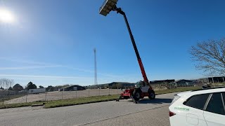بيع رافعة تلسكوبية Manitou MT1440 - صورة 4 | Machineryline QA رافعة تلسكوبية Manitou MT1440 | صورة 4 - Machineryline