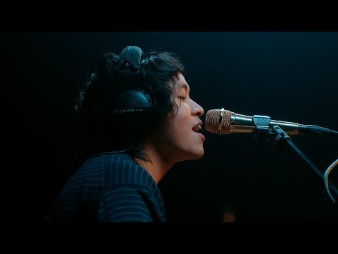 Telepono - One Click Straight | Backyard Live Performance
