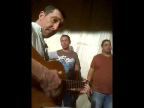 Coro ¡¡¡Pim,Pam,Pum!!!,interpretando tango a voz segunda mixta