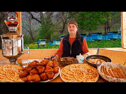 Delicious breakfast in Azerbaijani village! - Traditional breakfast recipe in the village