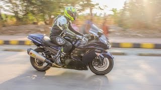 Kawasaki Ninja ZX-14R in Mumbai  -  Startup, Walkaround & Flybys