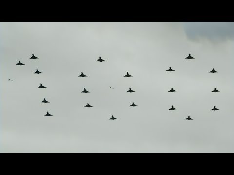 ✈ Stunning 100 years Of The Royal Air Force Flypast Over The Mall
