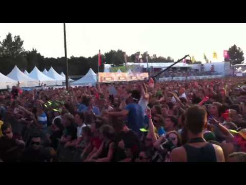 Halve Neuro in the mix with DJ Murdock