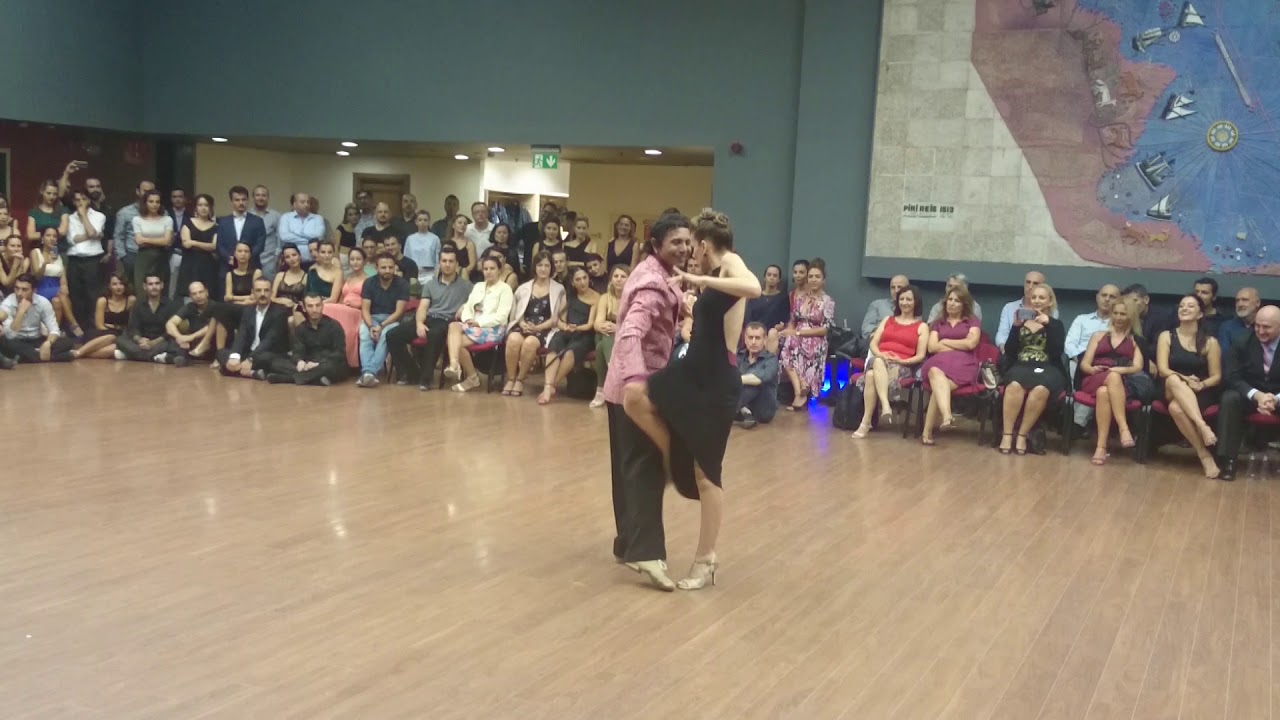 Esteban Cortez & Virginia Arzuaga. Luna De Arrabal - M. Villasboas. İstanbul Naval Museum.