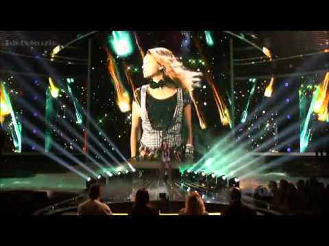 Beatrice Miller - Won't Give Up On Us - The X Factor USA 2012 (Live Show 1)