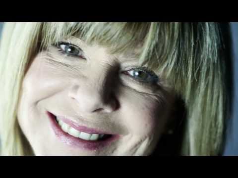 Helena Isabel -  "apaixone-se por si"