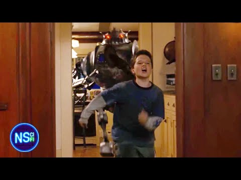 Giant Robot | Zathura: A Space Adventure