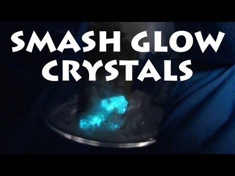 Make Blue Smash-Glow Crystals (Triboluminescence ...
