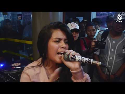 Zakia ft Andrea vs Joseph ft Ayala (Octavos BATALLA DE CLANES 2K18)