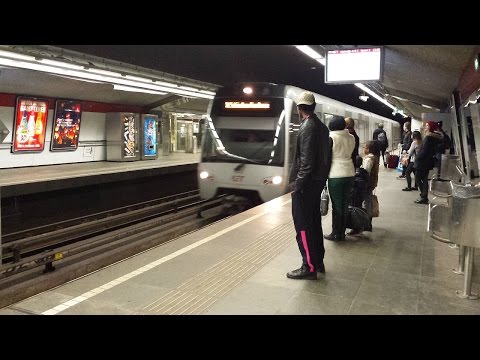 RET Metro 2*Type SG3 (op verkeerd spoor) op Gerdesiaweg richting Schiedam Centrum