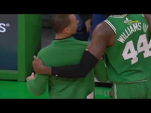 Coach Joe Mazzulla not happy about Chris Boucher bumping into him heading into a timeout