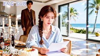 Called Her Fat & Said Her Gift Was Garbage— 7 Years Later, Seeing Her Daughter, He Regretted