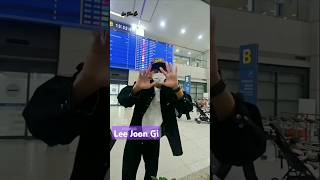Download lagu Lee Joon Gi is at the airport 2025/05/15. #이준기 #ジュンギュ #leejoongi #kdrama #koreanactor #actor #kpop mp3