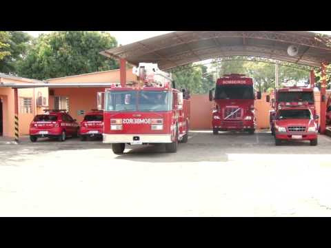 Domingo é dia do bombeiro e casa aberta mostra o trabalho destes profissionais