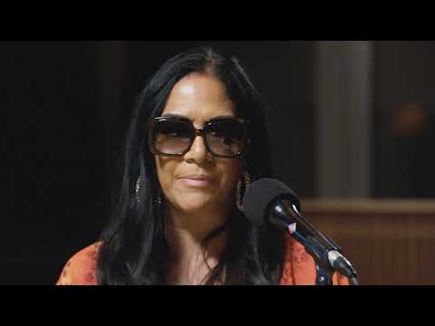 Sheila E. on "U Got the Look" and watching Prince videos on YouTube (Interview)
