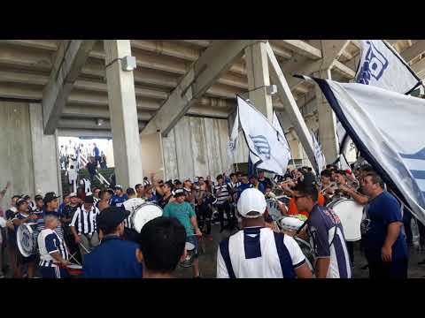 "Talleres-Estudiantes. previa de LaðŸ‘ŠFiel[Ya no me importa si ganas-Yo de bebé]" Barra: La Fiel &bull; Club: Talleres