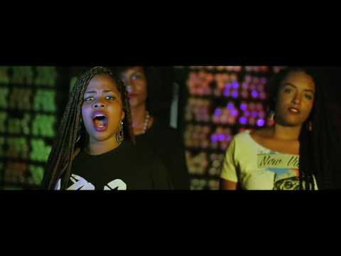 Cypher P R E T A  Wine B   Iná   Rakel Reis