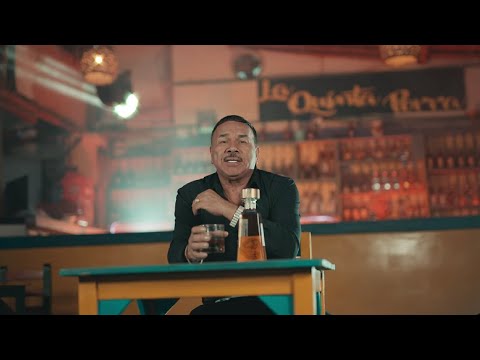 Charrito Negro - A Punta de Trago 2 (de rasca en rasca) (Video Oficial)