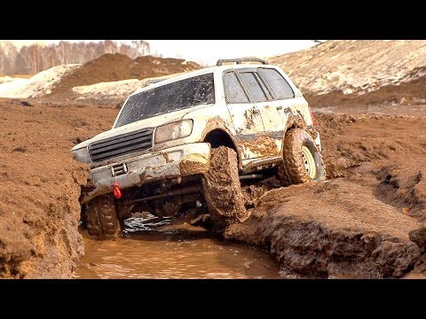 RC Car MUD Racing Challenge — TFL Bronco, Axial Land Cruiser and Hummer H2, Traxxas TRX 4 Sport