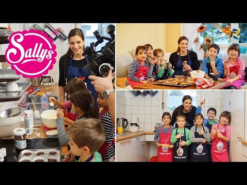 Help for the Littlest Ones / Sally on Tour / Sally's World