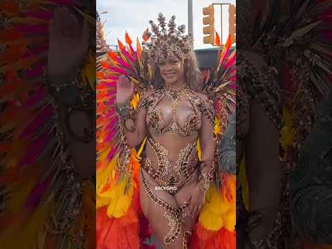 #Rihanna shined bright in her native Barbados this week, making a dazzling carnival appearance ✨🌺