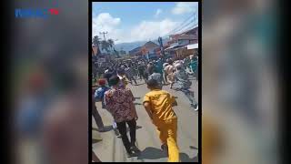 Download lagu Tawuran Pelajar di Padang Saling Serang dengan Senjata Tajam #LintasiNewsSiang 29/07 mp3