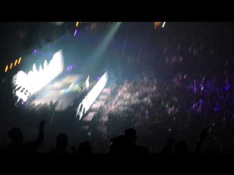 Ferry Corsten vs KhoMha   The Dark Diss W&W Mashup