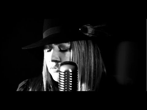 Kellie Knight and the Daze - TWISTED (Official Video)