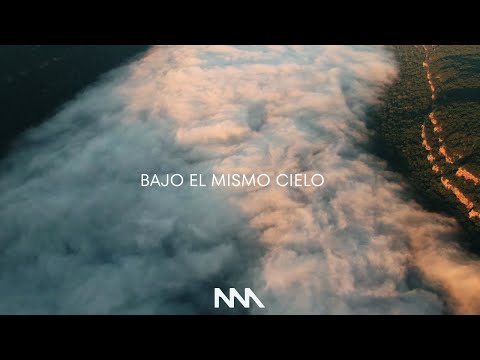 Neváda - Bajo El Mismo Cielo (Lyric Video)