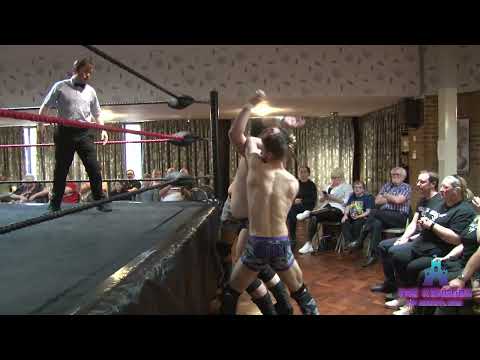 Andre Dekker v Matt Fox v Dave Getski