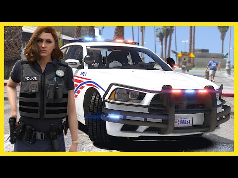 Girl Cop City Patrol in GTA 5 4K | GTA 5 Police Mods | LSPDFR GTA 5