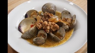 Small Bites: Italian-Style Littleneck Clams perfect for your feast