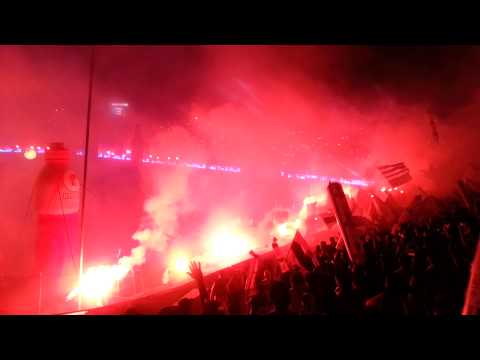 "Presentación de Alianza Lima 2014" Barra: Comando SVR &bull; Club: Alianza Lima