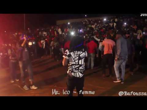 Mr. Leo performing femme at Bafoussam (Music Camerounaise)