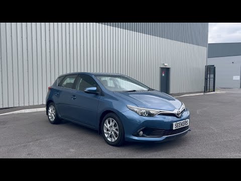 Toyota Auris 2016 - Image 2