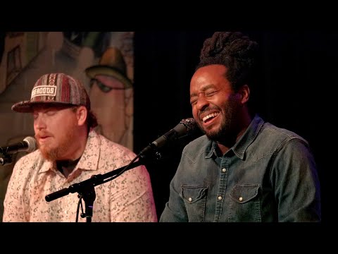 Arise Roots - 'Here I Am (Unplugged: Live at Felton Music Hall)' [Official Video]