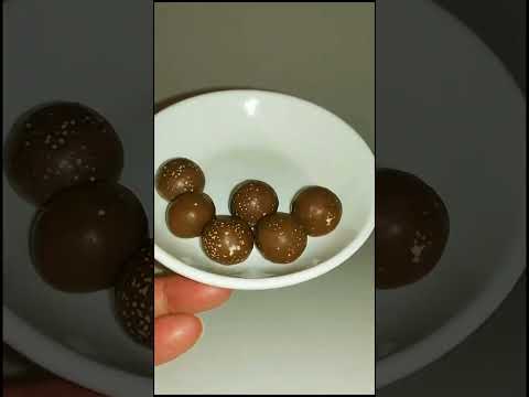 Satisfying malted milk chocolate #trending #youtubeshorts #asmr #viral #satisfying #chocolate #candy