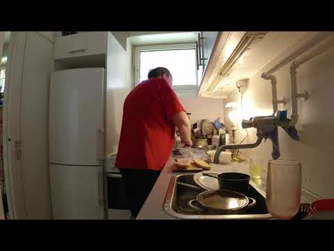 MongoTV_4727 - Min Frokost - Ciabatta Med RULLEPØLSE og HØNSESALAT