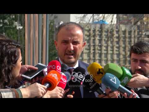 Ora News - Ambasadorët e Gjermanisë dhe BE në zyrën e Bashës, Soreca me porosi për protestën