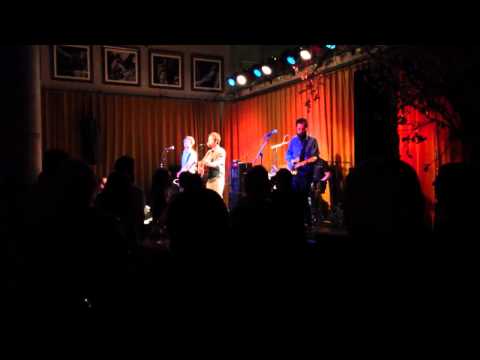 Thumbnail for Josh Rouse - This Movie's Way Too Long (live) by Josh Rouse