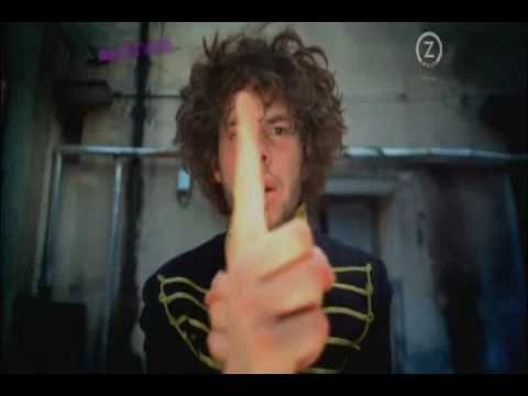 Empire of the Sun - Walking on a Dream