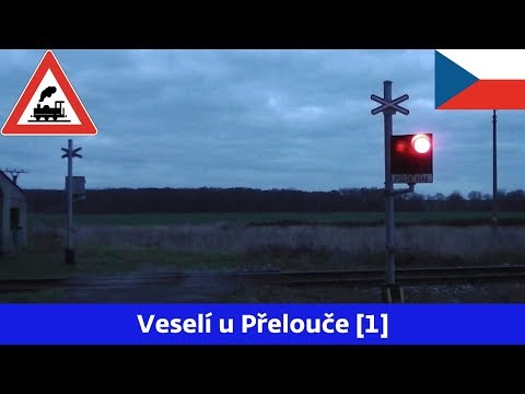 Železniční přejezd Veselí u Přelouče [1] - 22.11.2013