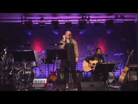 En kärlek som alltid bär (acoustic) - Joie Fine, Live at Trombon