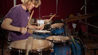 Video thumbnail for Premier Artist 22" 5-piece demo featuring Demelza Mather by Premier Drums