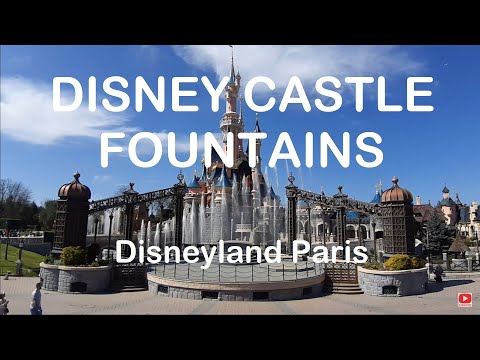 Disneyland Paris amazing musical fountains!